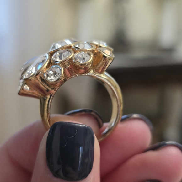 Vintage Cluster Dome Style Ring With Old Mine Style Faceted Stones - Picture 9 of 16